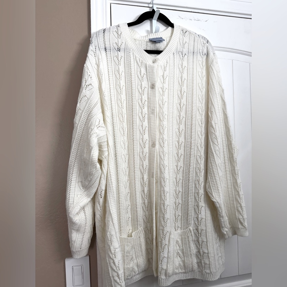 Ivory tone knit cardigan